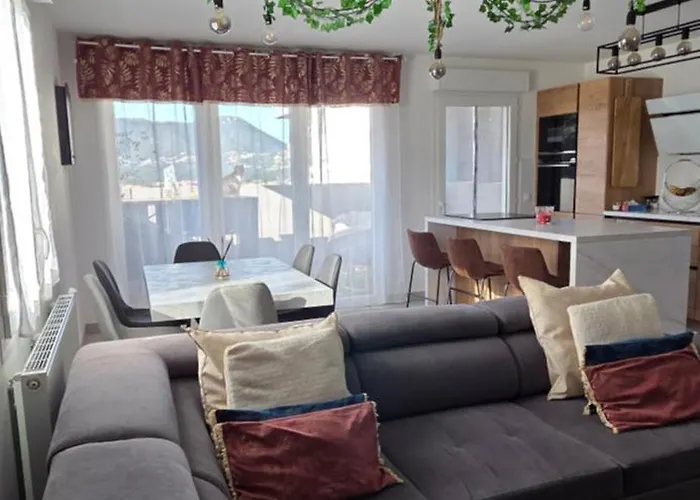 T3 Cosy * Ajaccio (Corsica)